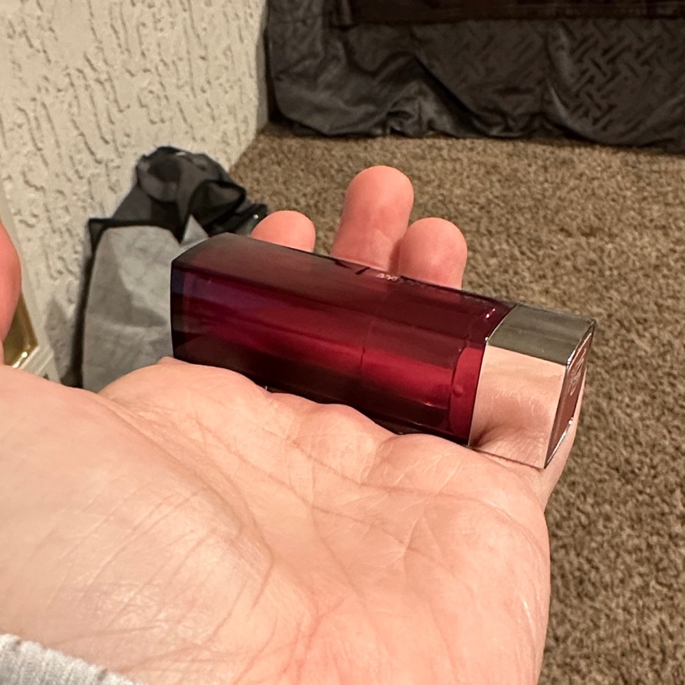 Maybelline Lipstick -pink wink